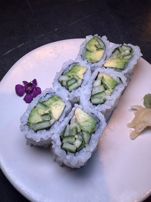 Avo+Cucumber (V, GF).