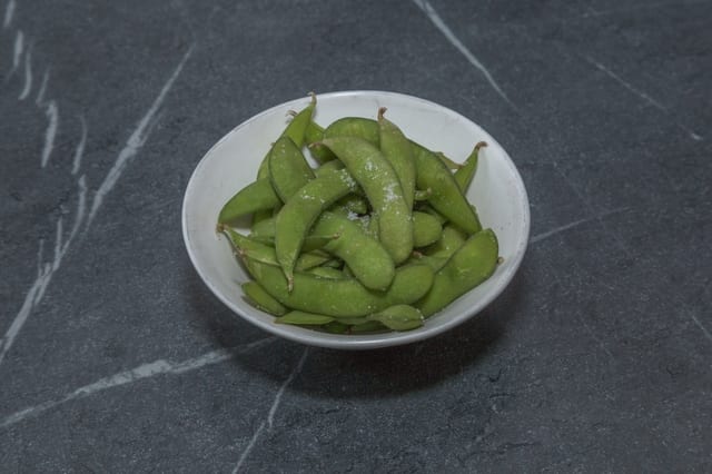 Edamame (V, GF).